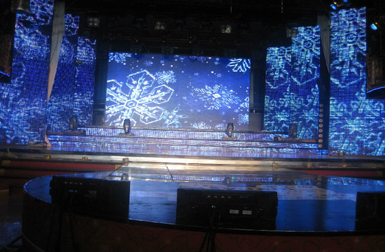 P7 Outdoor Transparent Led Curtain Display / Stage Background Led Screen Rental